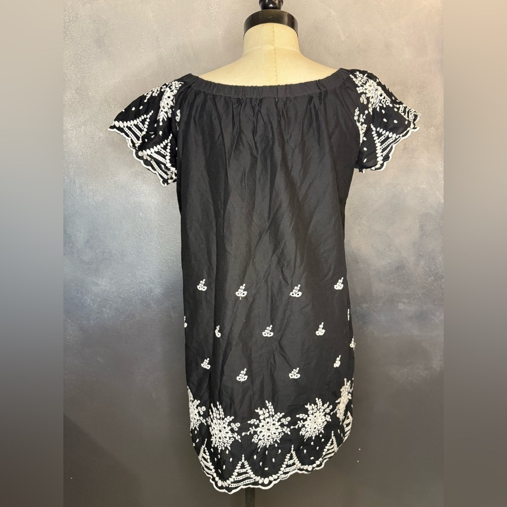 One Clothing Black Embroidered Peasant Dress - Size Medium - Picture 5 of 7